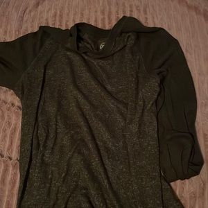 Hunter green long sleeve t shirt , very soft